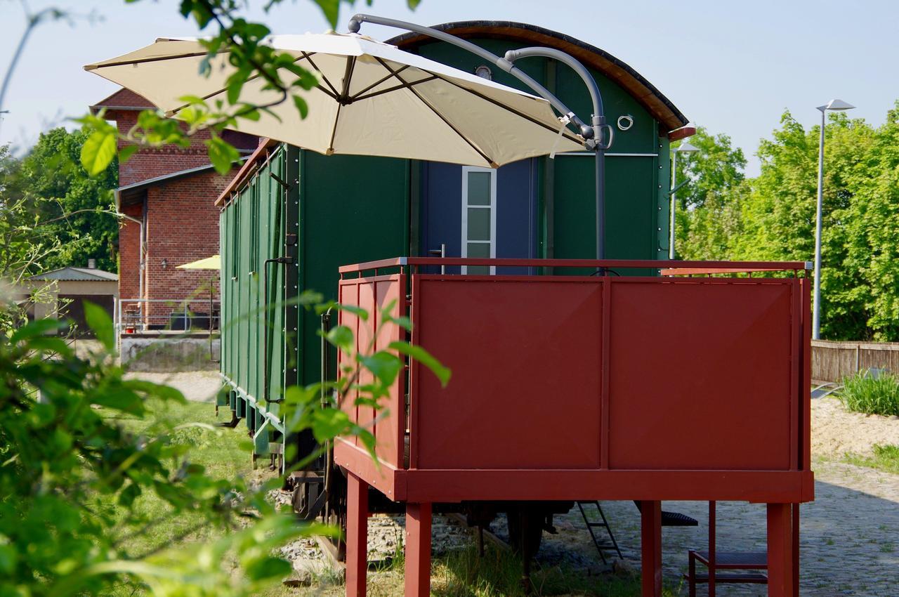 Urlaubsbahnhof-Schlafwagen Villa Lauterbach  Buitenkant foto